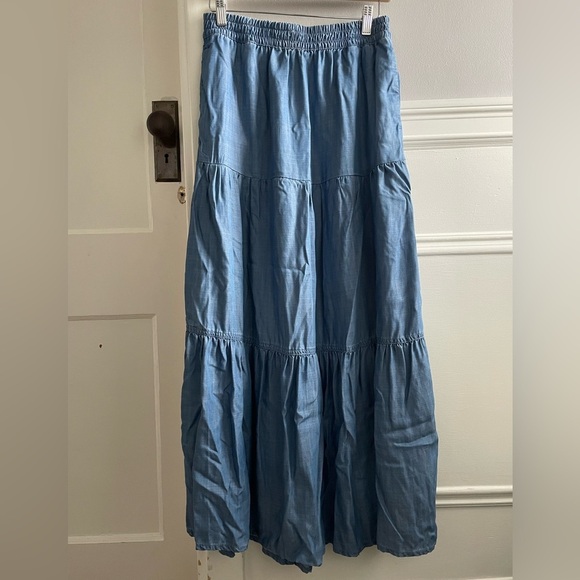 Only Dresses & Skirts - ONLY denim (Lyocell) skirt-Size small